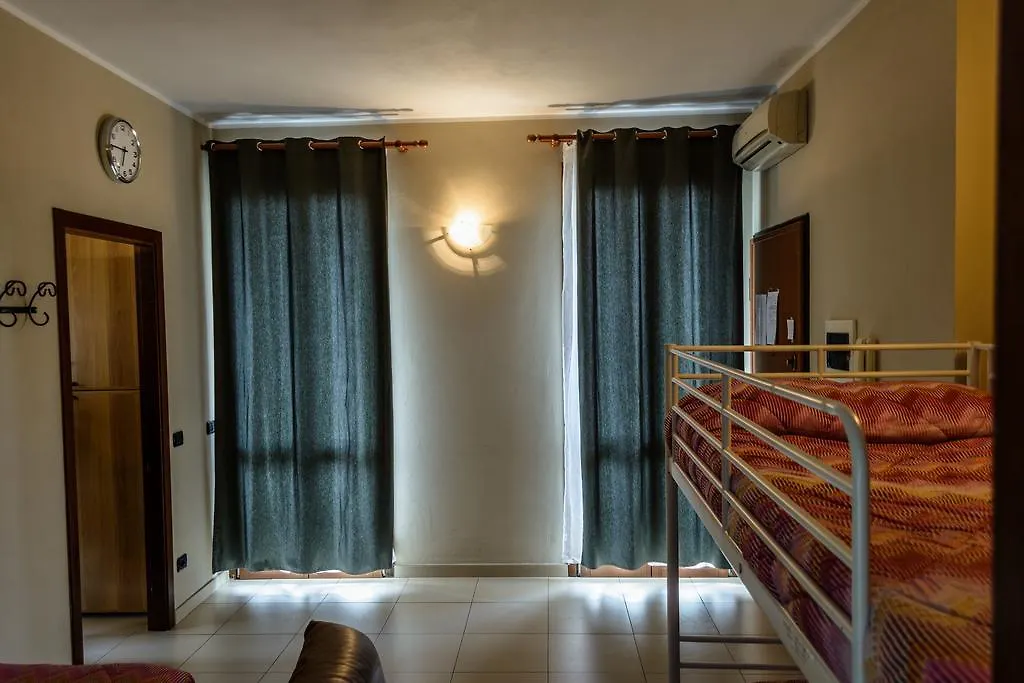 Bed And Breakfast Linate Peschiera Borromeo Italy